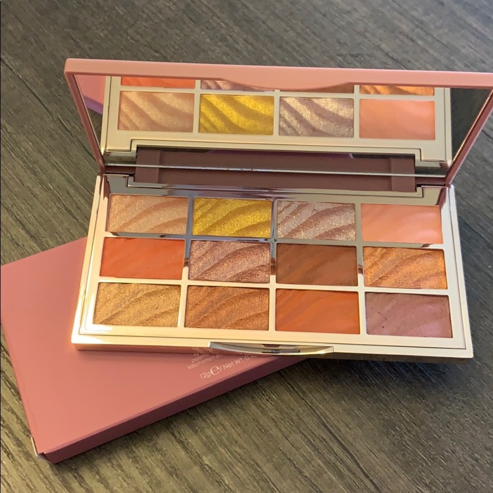 Ciate Velvet palette